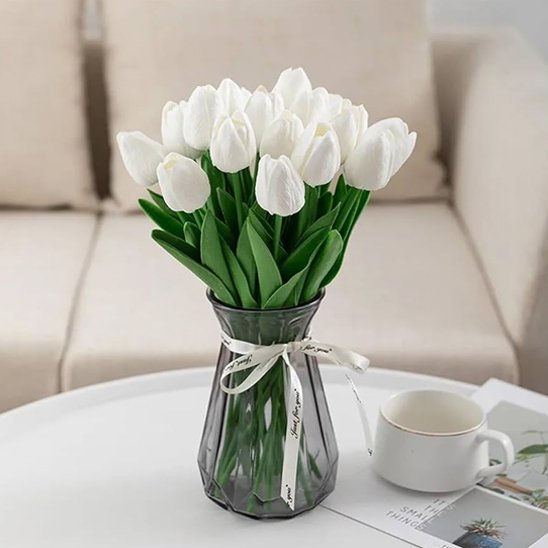 Bouquet de fleurs artificielles